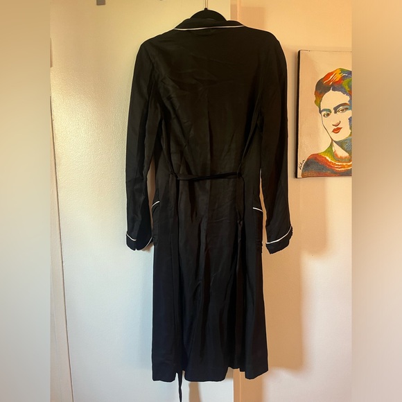 Aritzia Wilfred Black Robe, M - Picture 2 of 4